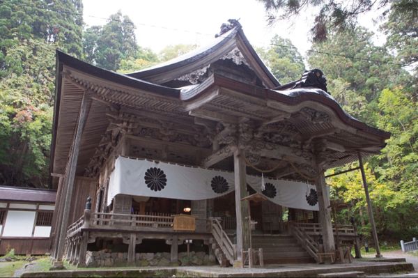 日本・長野県「戸隠神社の御朱印をもらう旅」の写真：長野　戸隠
●戸隠神社　宝光社
●戸隠神...
