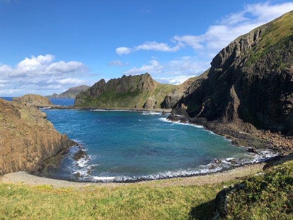 日本・礼文島「日本最北端　利尻礼文島の旅」の写真：礼文をウォーキング。礼文、利尻ともホタテ...