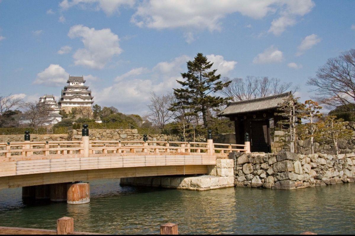 兵庫県　姫路城（世界遺産）
●姫路城
●姫路城
●姫路城
●姫路城の天守閣...
