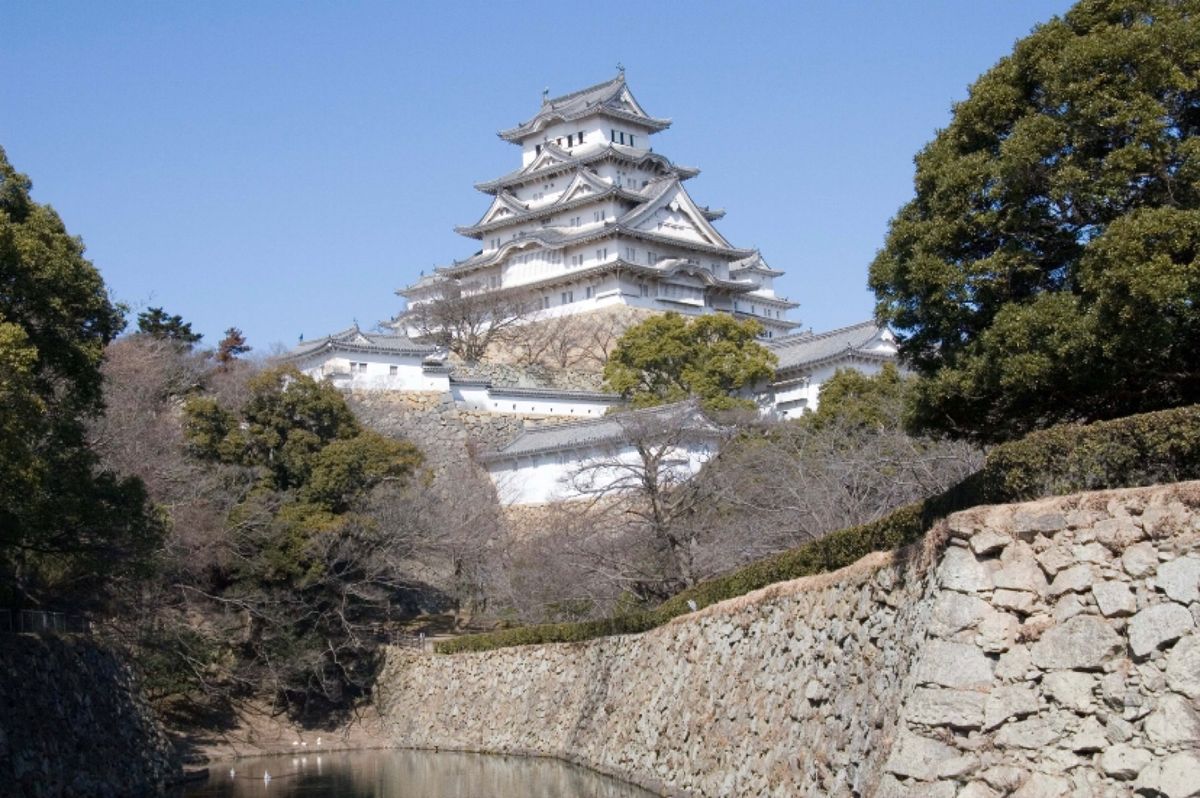兵庫県　姫路城（世界遺産）
●姫路城
●姫路城
●姫路城
●姫路城の天守閣...