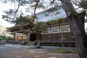 平泉
中尊寺（世界遺産）
●新覆堂
●月見坂入口
●本堂
●香炉

ポスタ...
