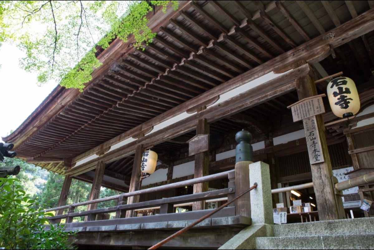 滋賀県
●園城寺（三井寺）の蓮の花
●石山寺　山門
●石山寺　本堂
●石山...