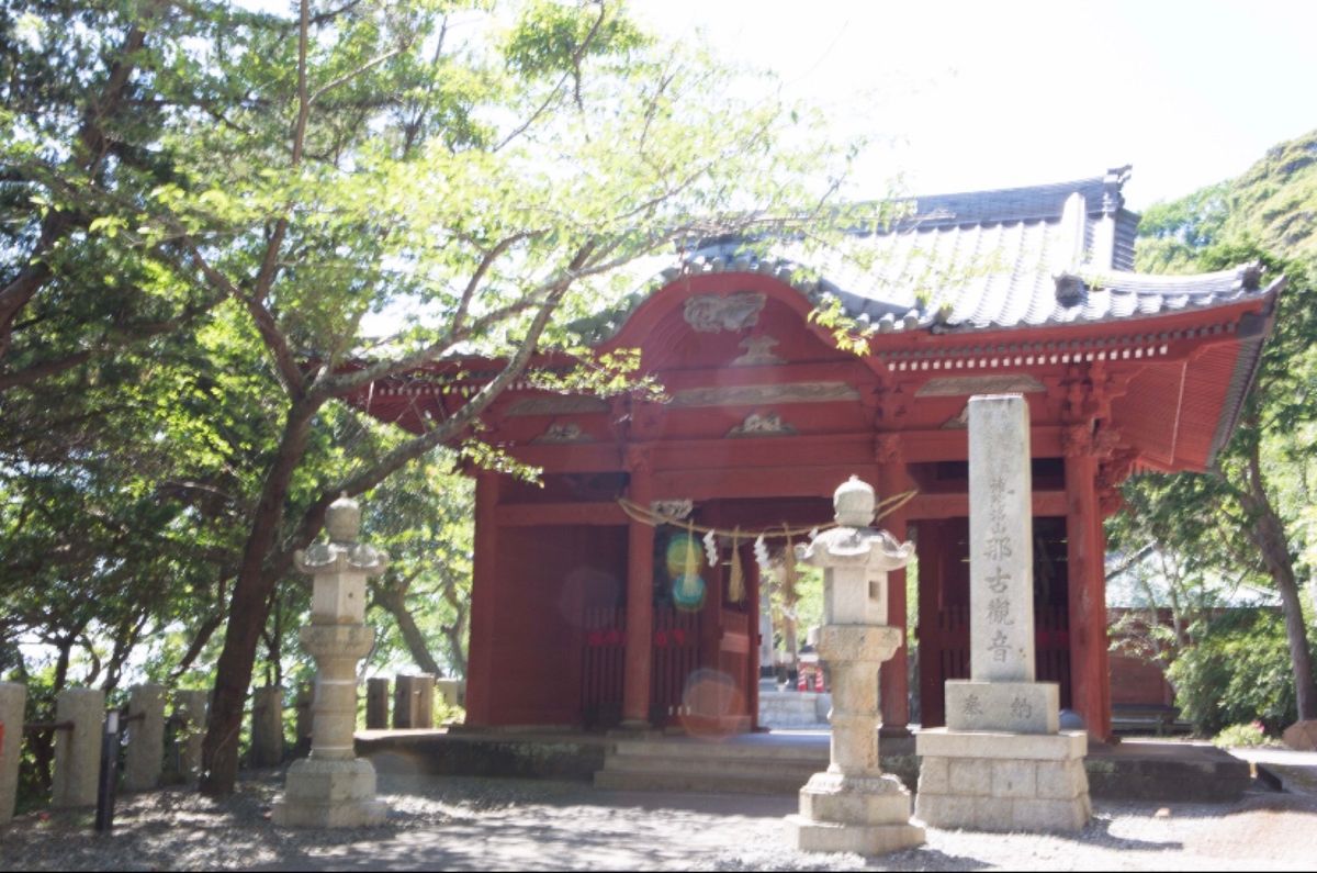 千葉県館山
●那古寺　多宝塔
●那古寺　仁王門
●那古寺の手水
●坂東33...