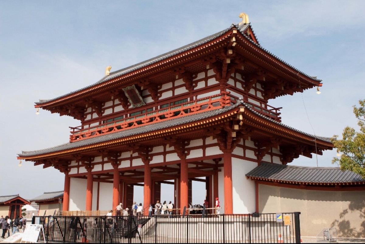 奈良
●朱雀門のライトアップ
●朱雀門
●大極殿

これはどちらも残念なが...