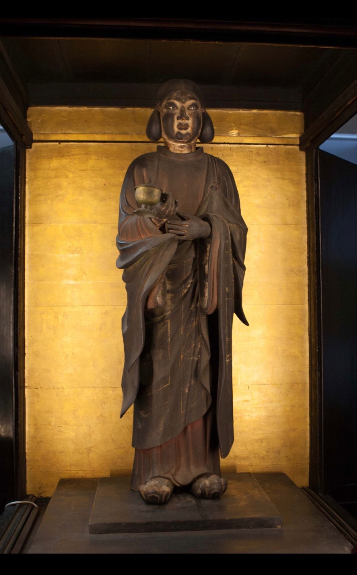 奈良
●猿沢池から見た興福寺五重塔（世界遺産）
●興福寺　聖徳太子十六歳孝...