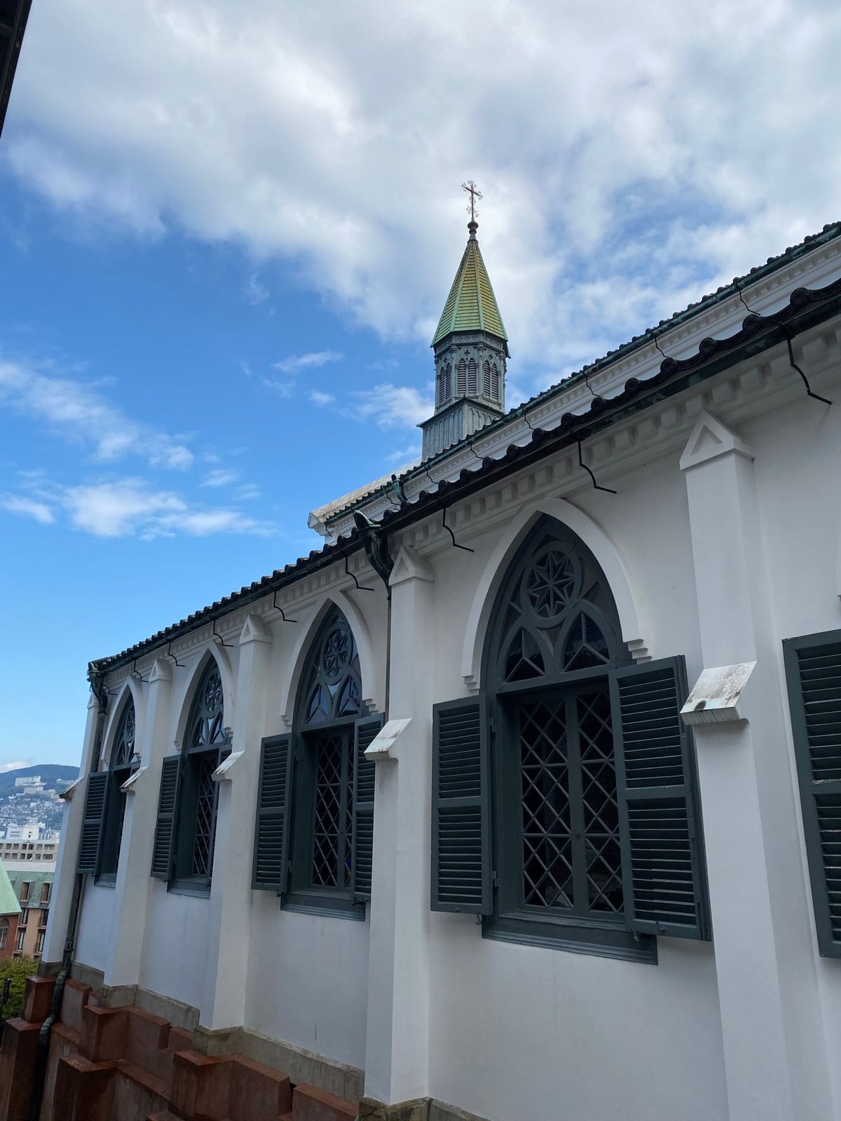 長崎
●大浦天主堂
●大浦天主堂のマリア像
●大浦天主堂の尖塔
●長崎の世...