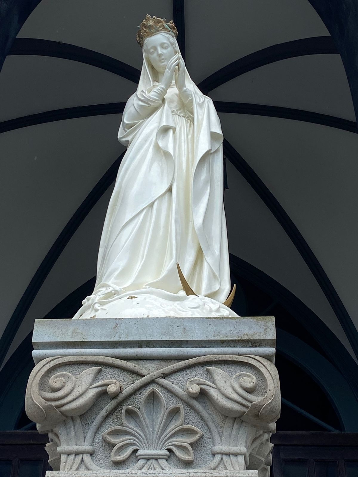 長崎
●大浦天主堂
●大浦天主堂のマリア像
●大浦天主堂の尖塔
●長崎の世...