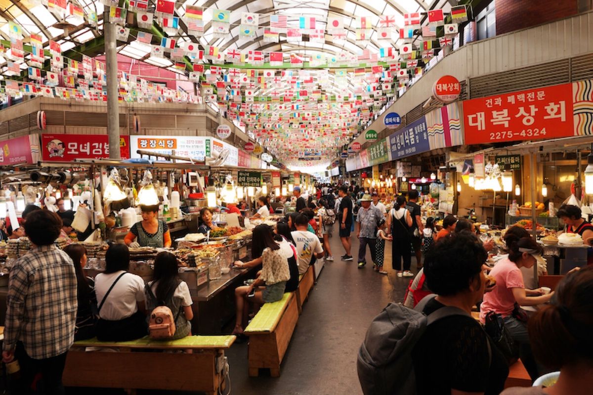 ソウル在住の友達に案内してもらいソウル観光。
8月のソウルは暑かったー