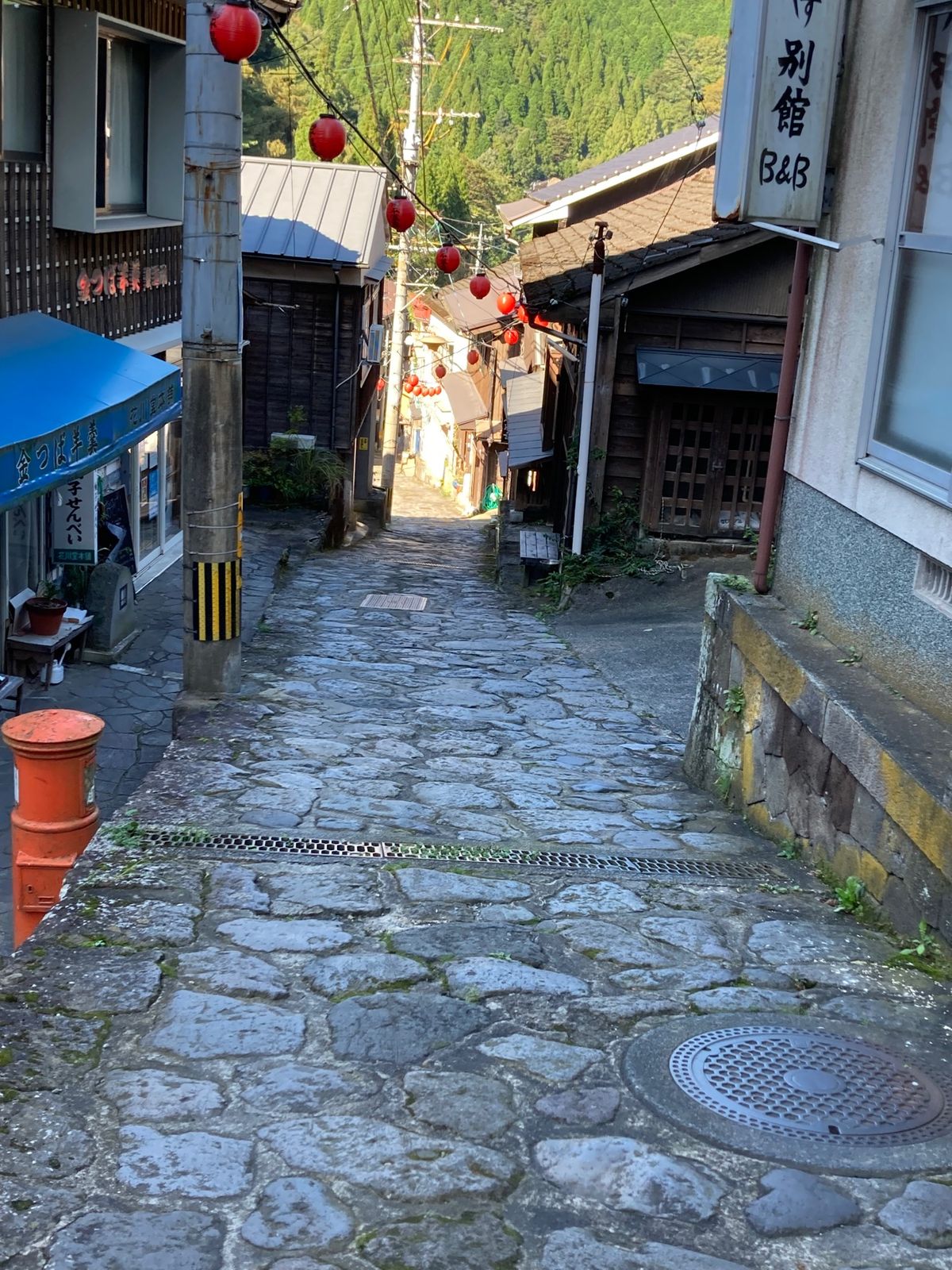 金鱗湖
湯平温泉
(@由布市)
湯平温泉はコロナ禍、昨年の豪雨の影響もある...