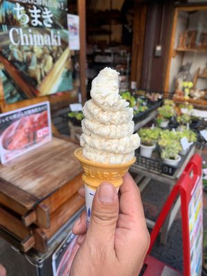 竜頭の滝、湯葉ソフト