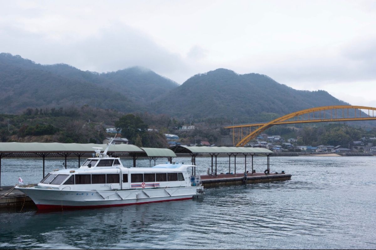生口島
●瀬戸内レモンの木
●尾道から生口島まで乗ったフェリー
●千光寺
...