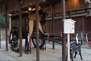 京都市
下鴨神社（賀茂御祖神社）（世界遺産）
●唐車
●楼門
上賀茂神社（...