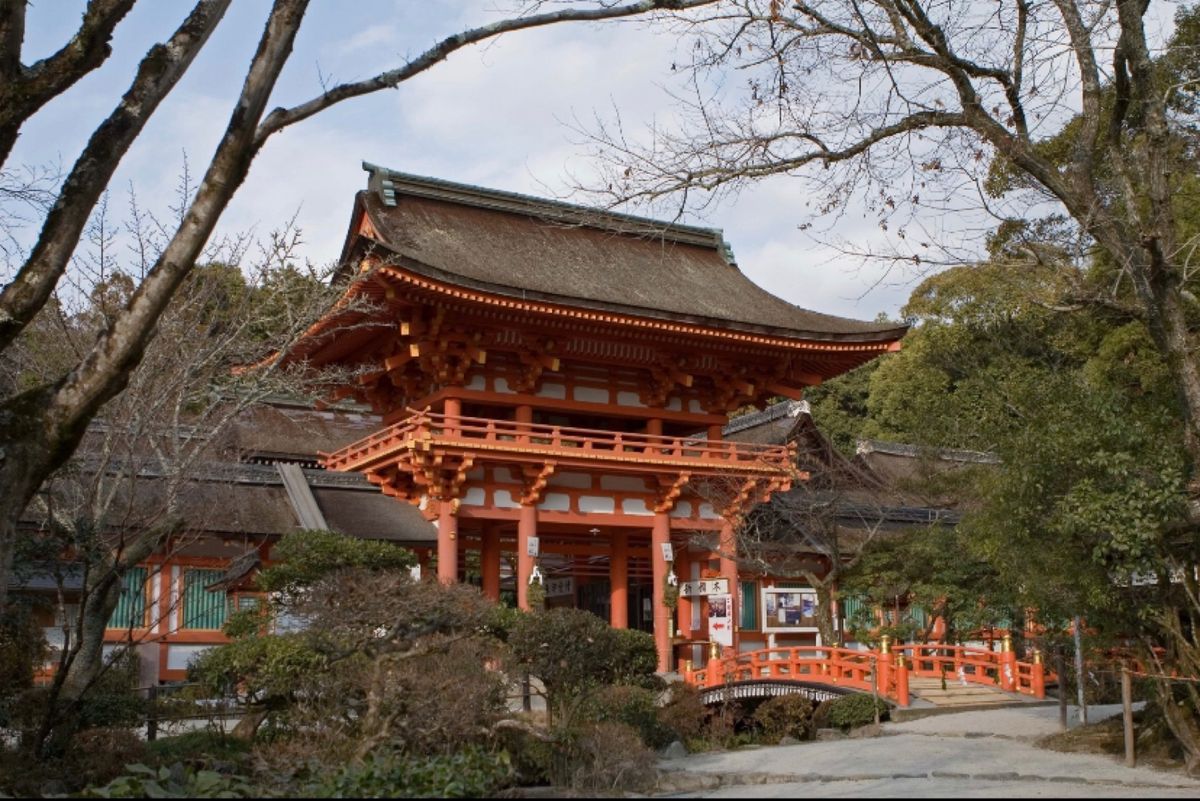 京都市
下鴨神社（賀茂御祖神社）（世界遺産）
●唐車
●楼門
上賀茂神社（...