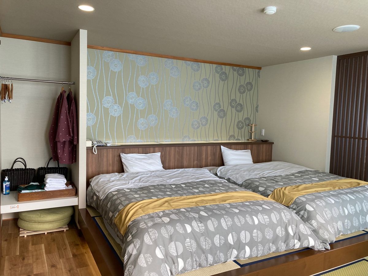 ちょっと奮発して、初の客室に露天風呂があるところに宿泊🥰
日々の疲れを取っ...