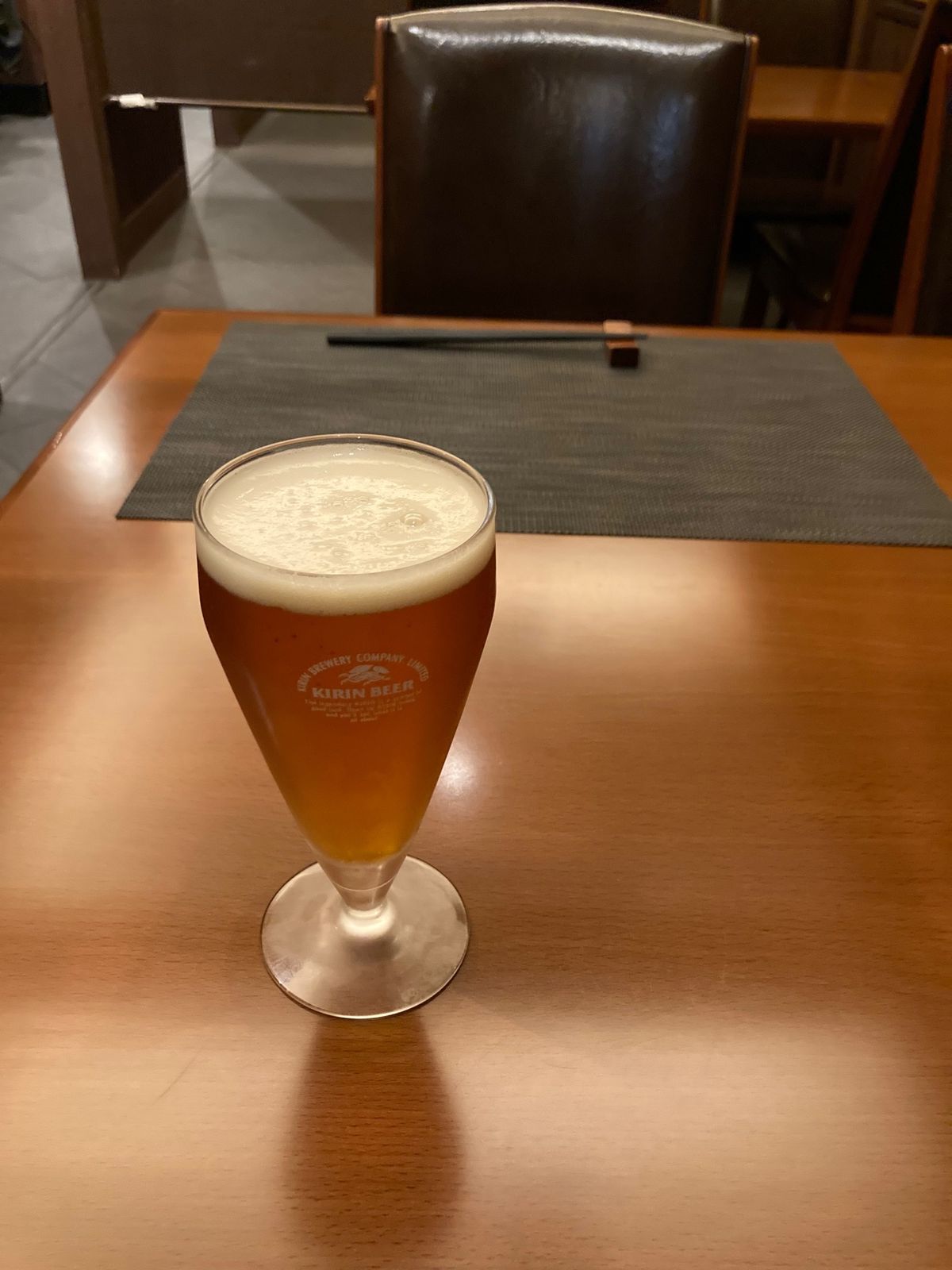 キャラバン🍴
シェフも奥さんもサービス精神旺盛で、常連のような(最早親戚・...