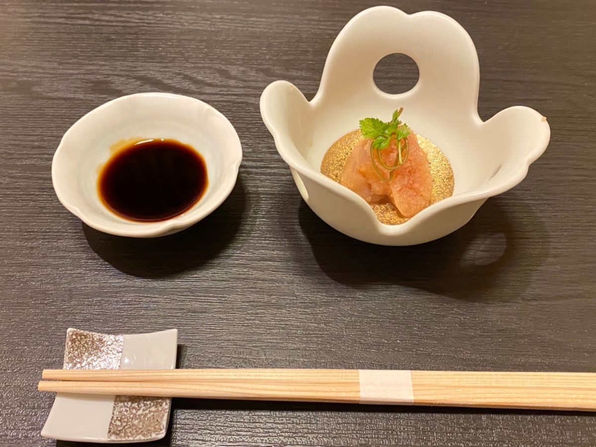 欲望の塊みたいな1日の締めは
3人のお気に入りのお寿司屋さん🍣
すし割烹 ...