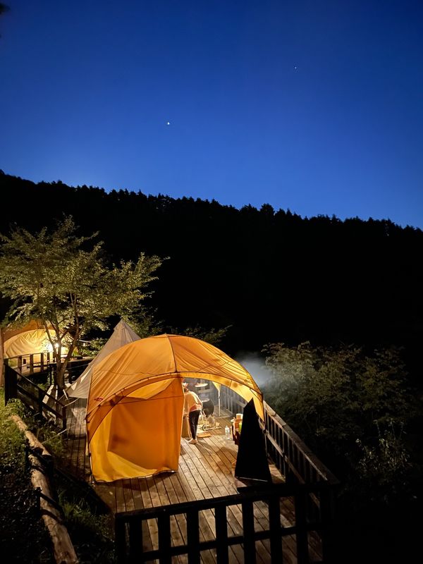 日本・山梨県「河口湖と富士山を眺めながらキャンプ⭐︎」の写真