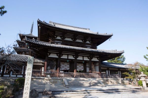 日本・奈良県「奈良旅行　　GO to トラベル」の写真：奈良生駒郡
法隆寺（世界遺産）
●中門
...