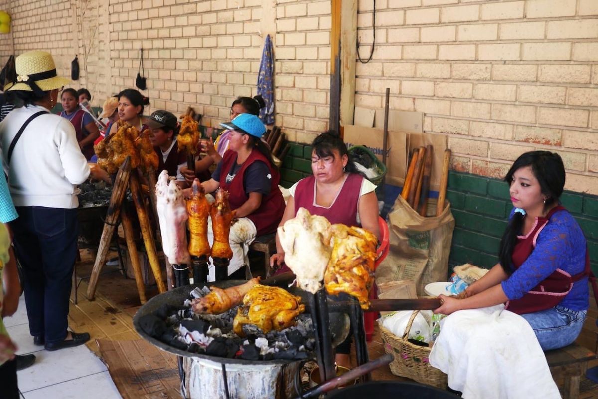 クエンカから1時間半くらいでいけるチョルデレグという町。
貴金属製品が有名...