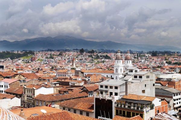 エクアドル・Quito「エクアドル在住」の写真：エクアドル第三の町クエンカ。世界遺産の町...