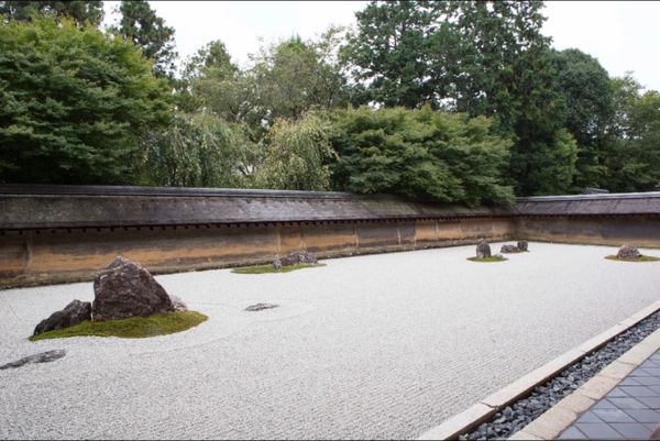 日本・京都府「ちょろっと京都　　GO to トラベル」の写真：京都市
龍安寺（世界遺産）
●石庭
●臥...