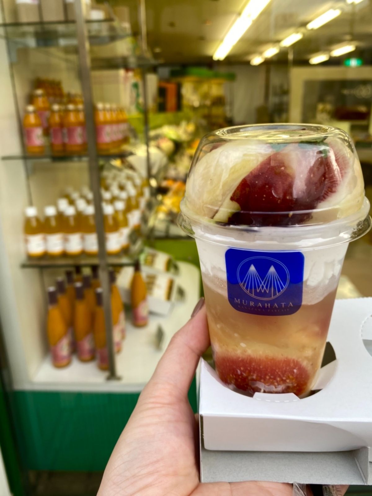 フルーツむらはた

元金沢在住の同僚に教えてもらった
絶品フルーツパフェ屋...