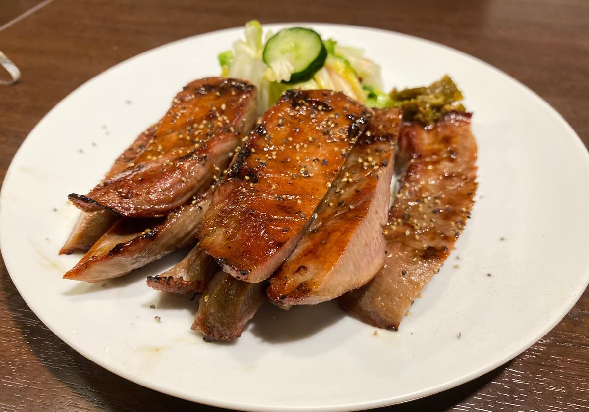 夜はやっぱり牛タンにビール。
一仙さんの厚切り牛タンに熱々テールスープ。
...