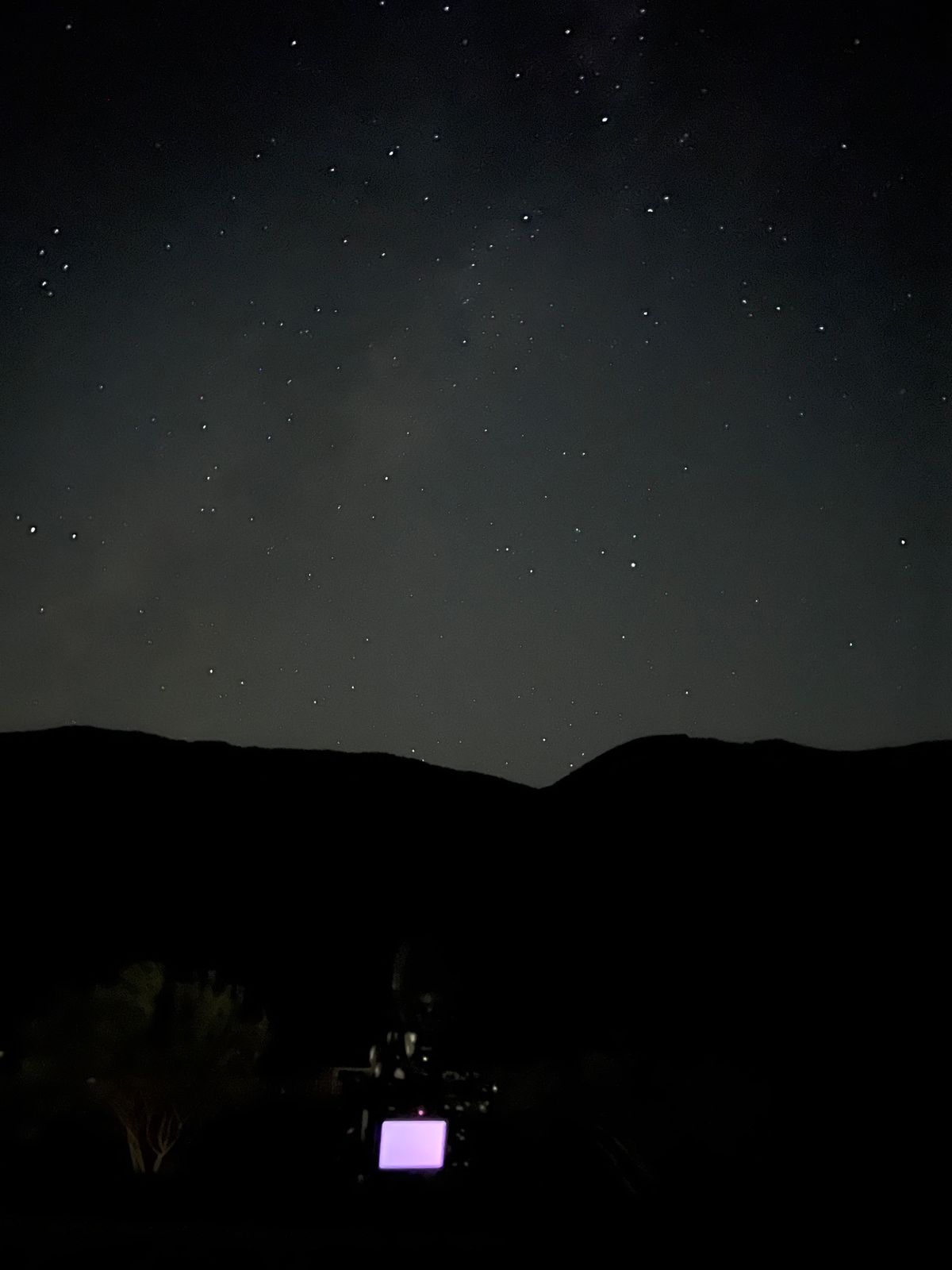 台風明けの空はとても澄んでいて綺麗でした
iPhone13でも、ほんのり天の川