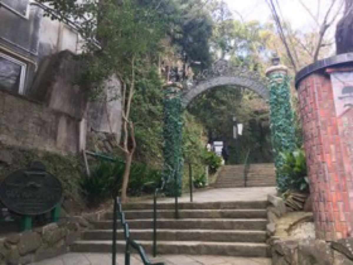 グラバー園に行ったよ‼️けど肝心のグラバー邸は修理中。修理が終わったらリベ...