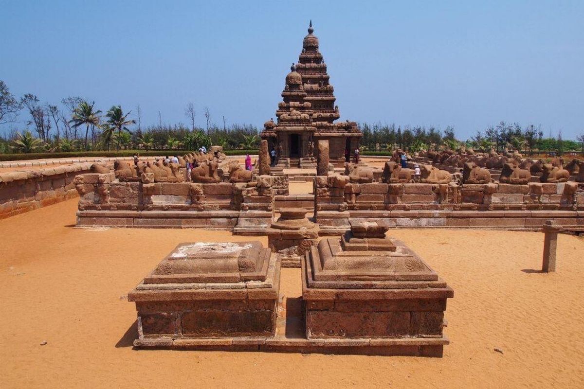 インド南部のマハンバリープラムという町。
遺跡と岩が有名ですが 平和で良い...