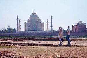 インドのアーグラ。
タージマハールやアーグラ城などを見学した。
タージマハ...