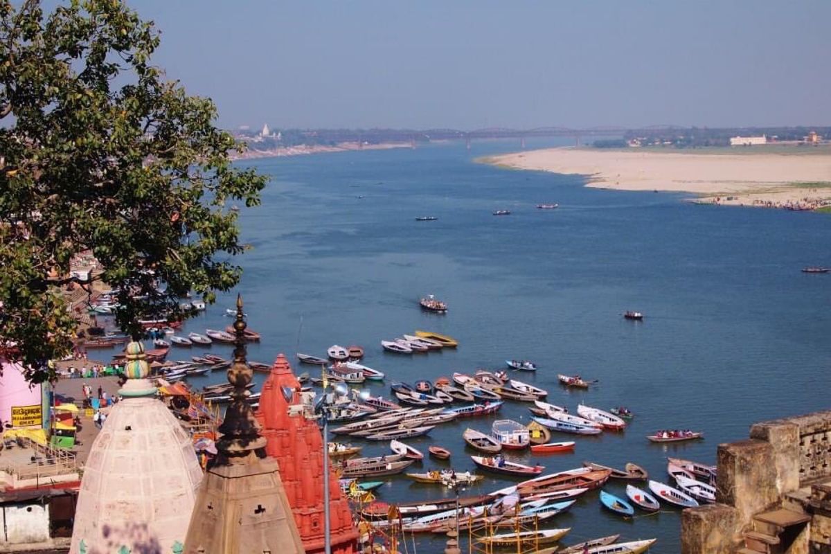 インドといえばバラナシ。
ガンジス川には入っていません。