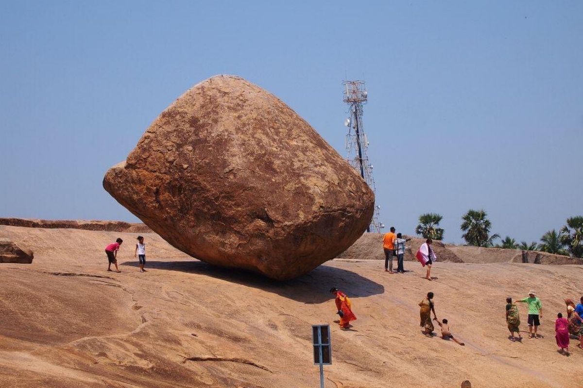 インド南部のマハンバリープラムという町。
遺跡と岩が有名ですが 平和で良い...