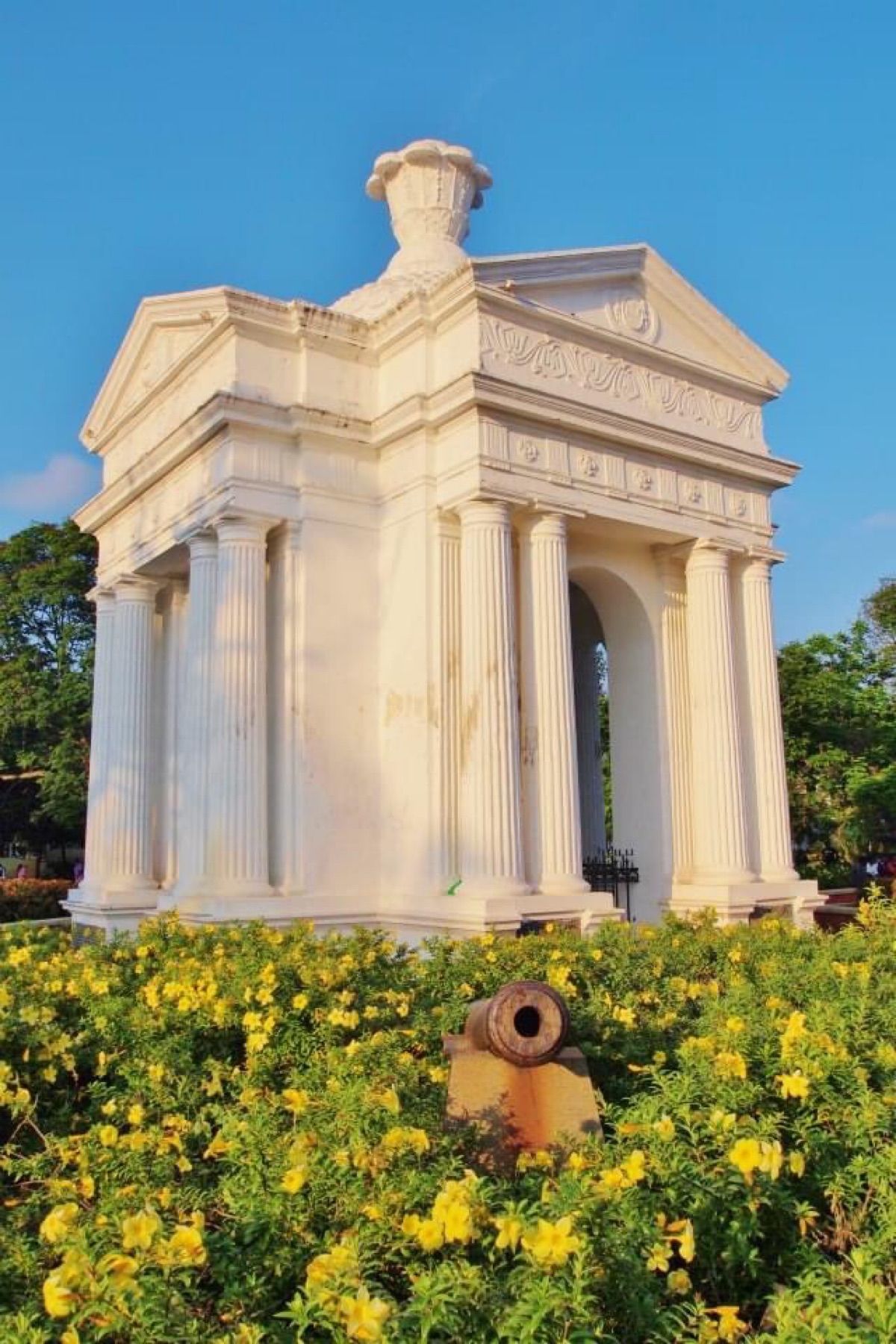 インド南部のポンディシェリーは、フランスの統治下だった時期があり、街の雰囲...