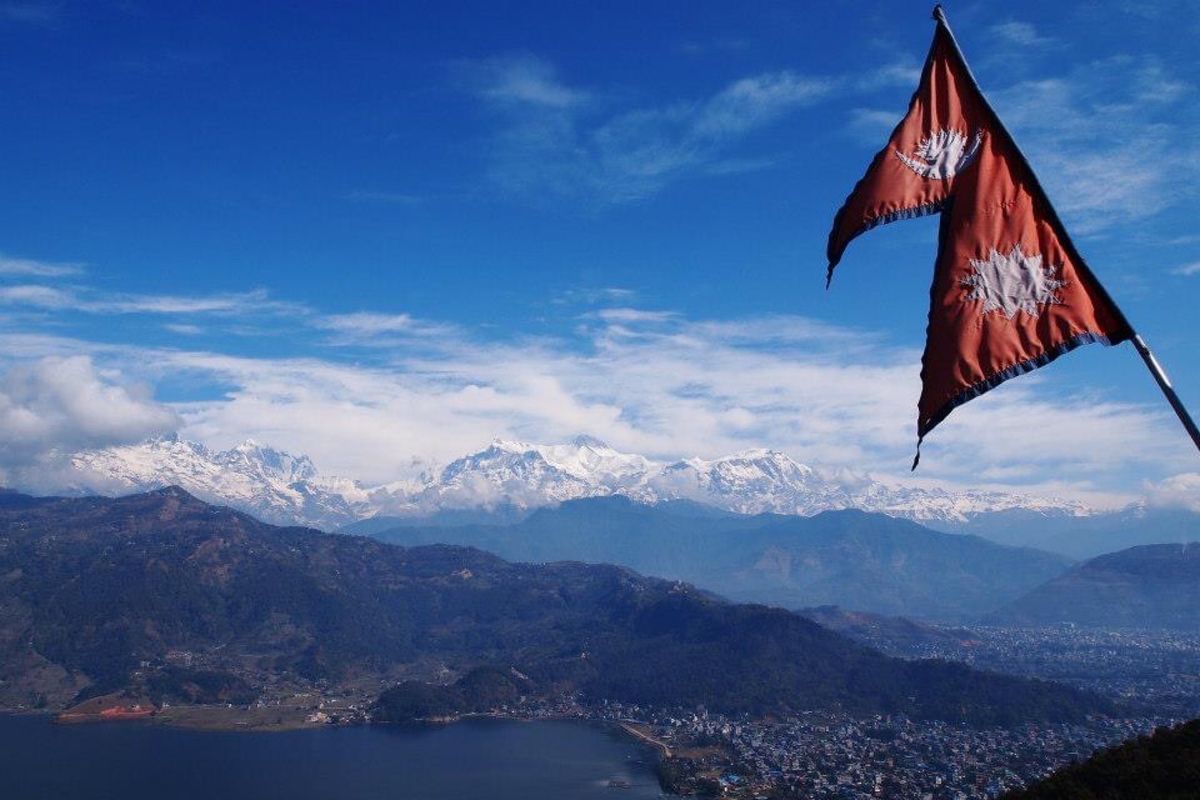 ネパールのポカラはゆっくり過ごすには最適です。
山々や湖が綺麗です。