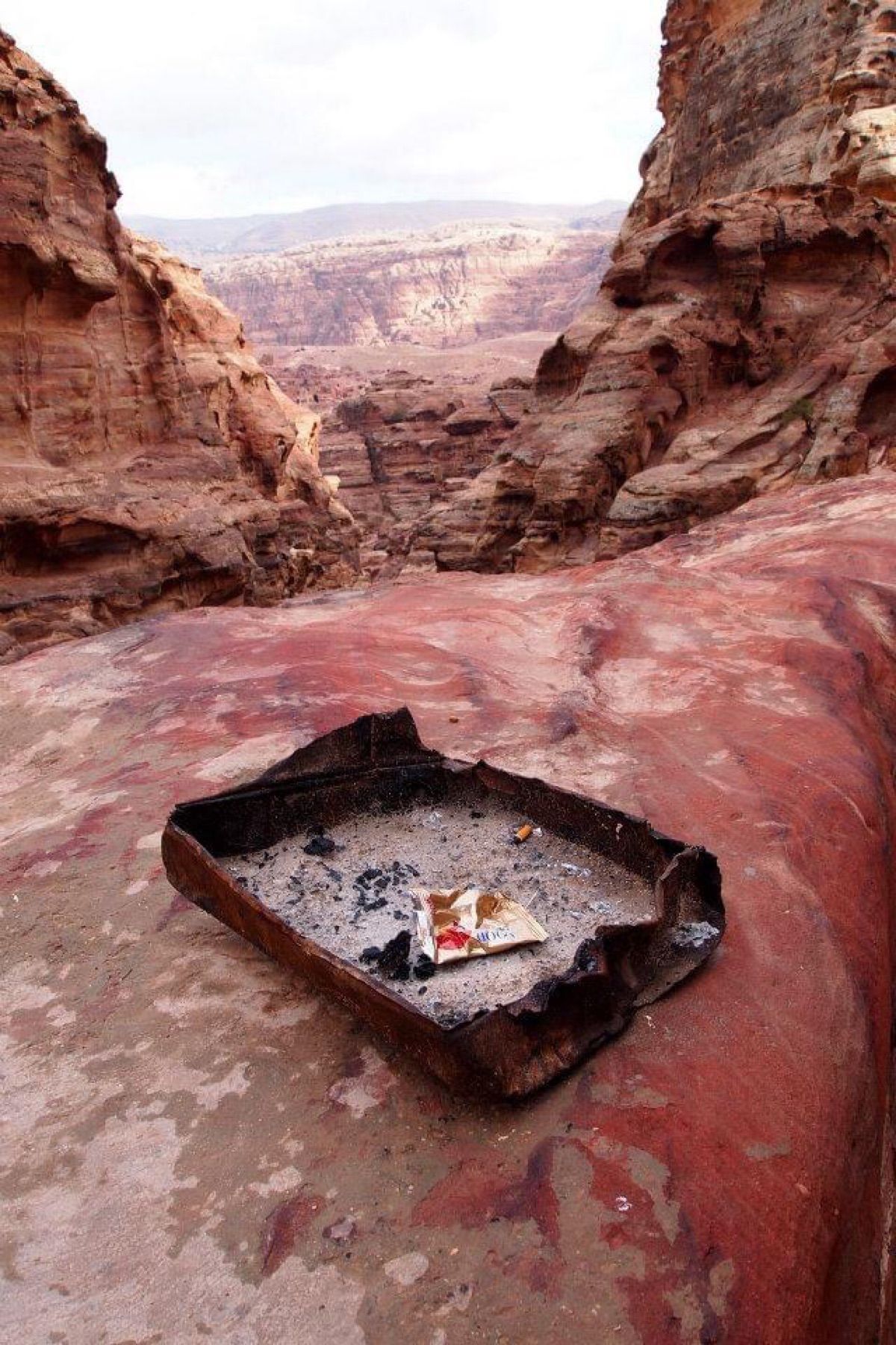 ペトラ遺跡
ひたすら歩くので体力が必要