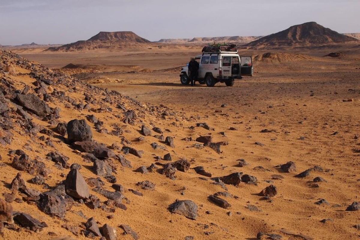 エジプトの黒砂漠。
火星みたいな雰囲気ですね