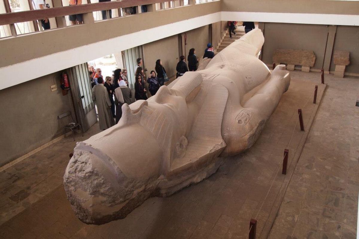 ピラミッド内部に侵入！
博物館も行きました