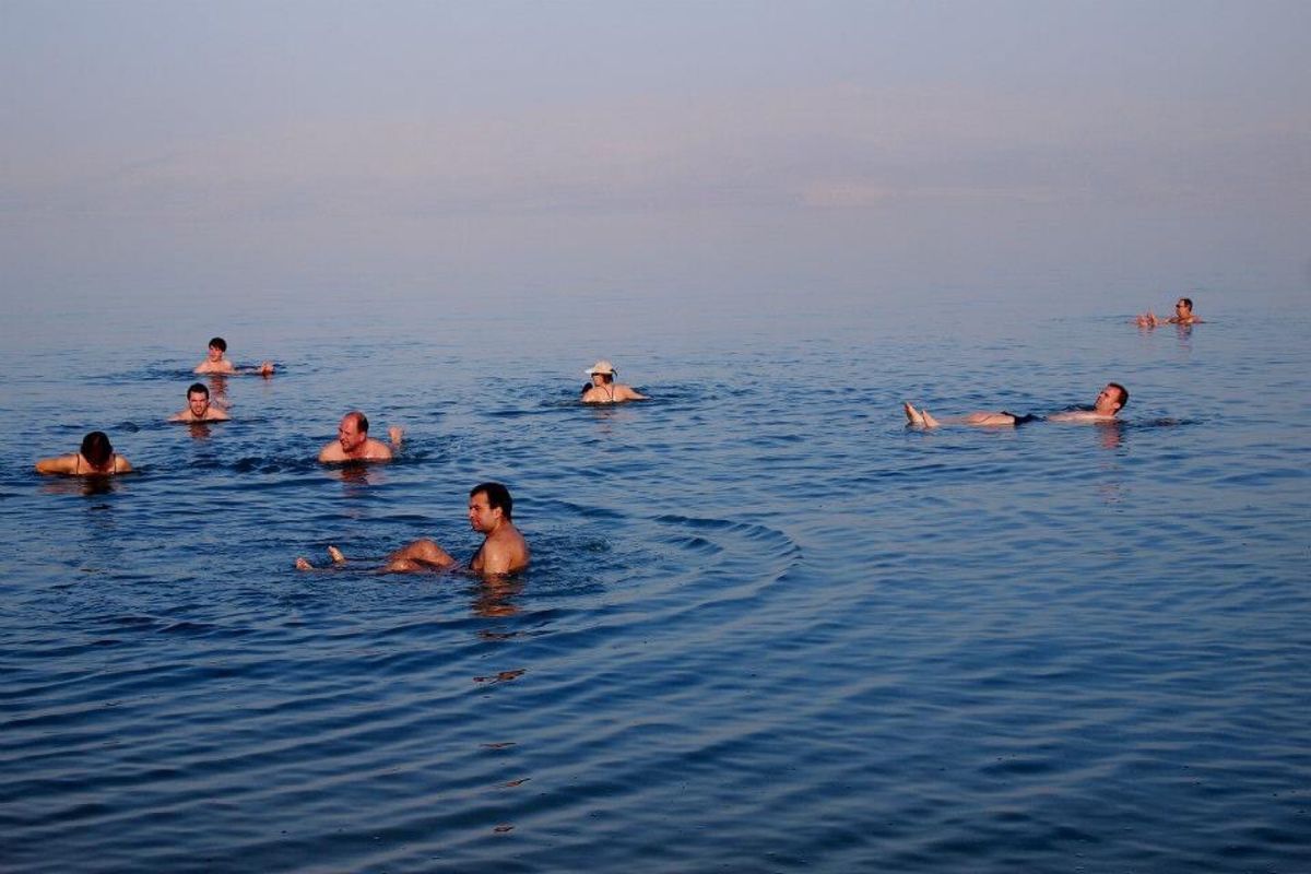 定番の死海。
塩分濃度高すぎて数分しか水には浸かれませんでした。
エルサレ...