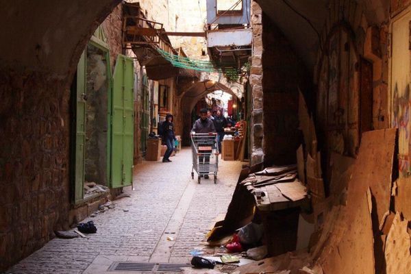 パレスチナ・Hebron「７ヶ月２８ヶ国世界一周（パレスチナ）」の写真：パレスチナ側
マーケットもごく一部