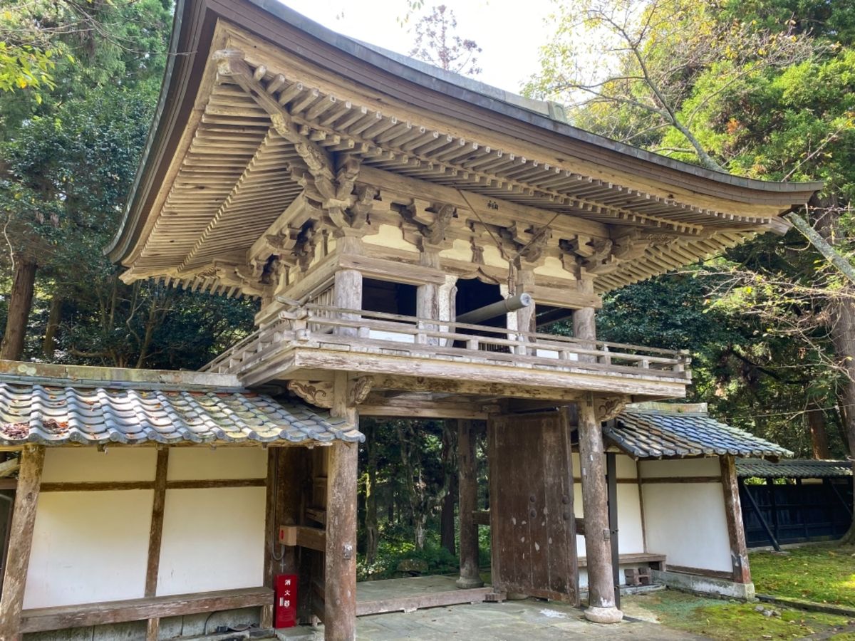瀧谷寺（たきだんじ）

苔生すお庭がとても美しいお寺
空気も清々しく気持ち...