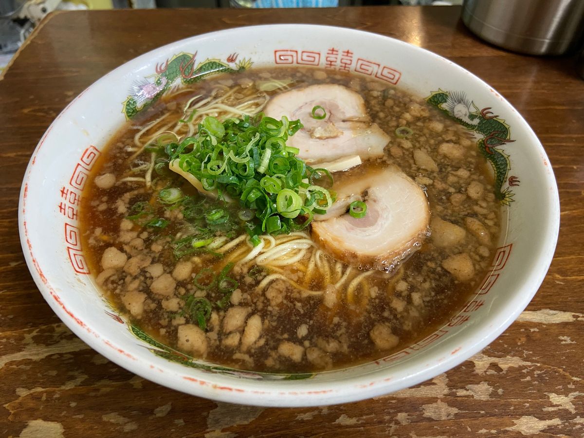 尾道といえば、尾道焼きに尾道ラーメン‼︎
尾道焼きは、広島焼きに砂ズリが入...