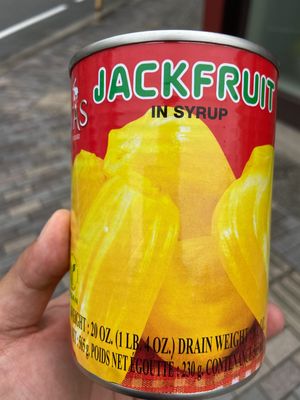 ふと入ったお店にジャックフルーツの缶詰があり、即購入www
食感が残念です...