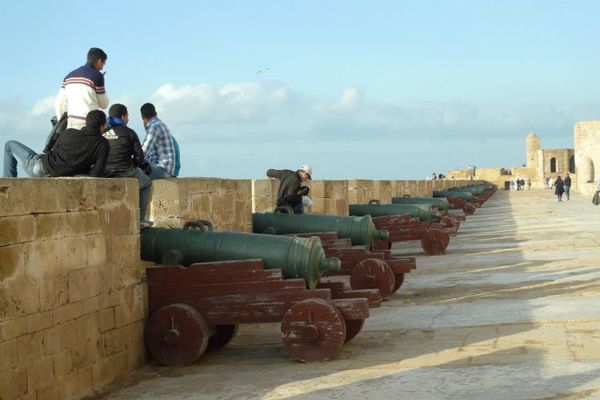 モロッコ・Marakesh「７ヶ月２８ヶ国世界一周（モロッコ）」の写真：エッサウィラの海岸で