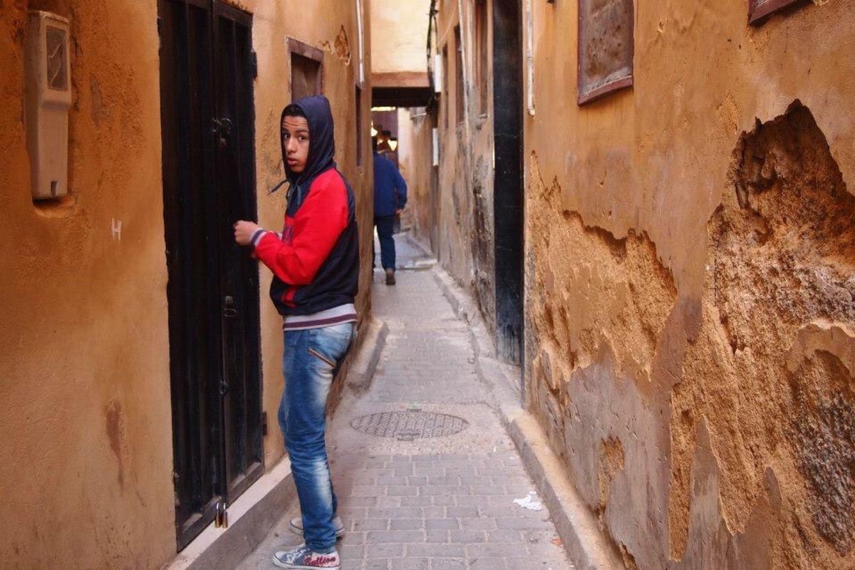 フェズの路地は狭い！