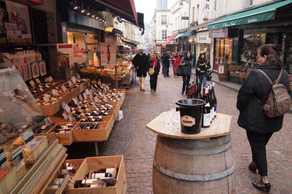 フランス・Paris「７ヶ月２８ヶ国世界一周（フランス）」の写真：マーケット他