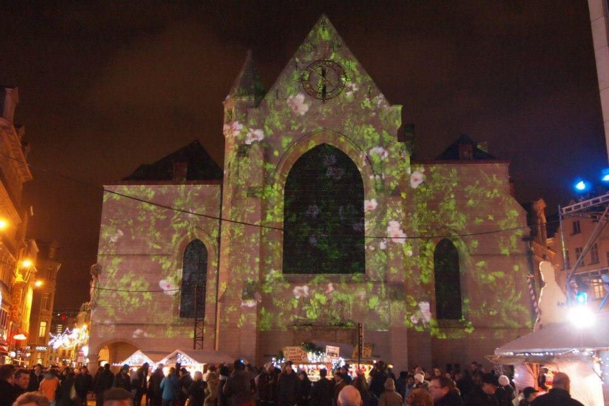 ブリュッセルの夜。ライトアップが綺麗！