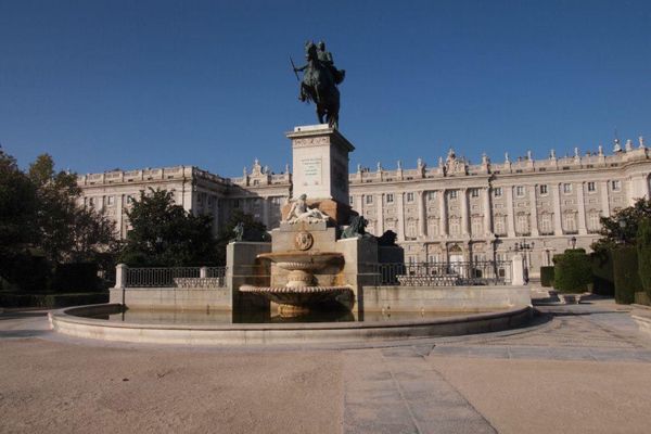 スペイン・Madrid「７ヶ月２８ヶ国世界一周（スペイン）」の写真：マドリードの街並み