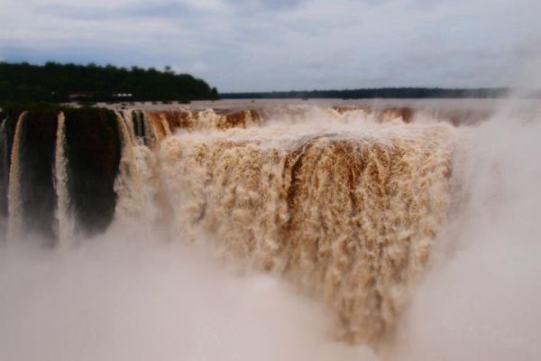 アルゼンチン・BuenosAires「７ヶ月２８ヶ国世界一周（アルゼンチン）」の写真：悪魔の喉笛
