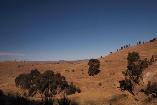 ペルー・Cuzco「７ヶ月２８ヶ国世界一周（ペルー）」の写真：プーのからアレキパへ行く夜行バスの車窓から